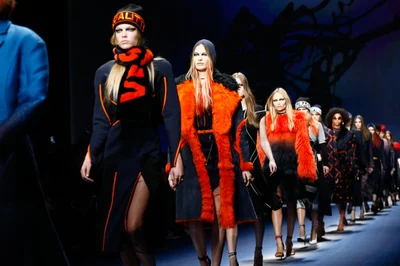 Look 40